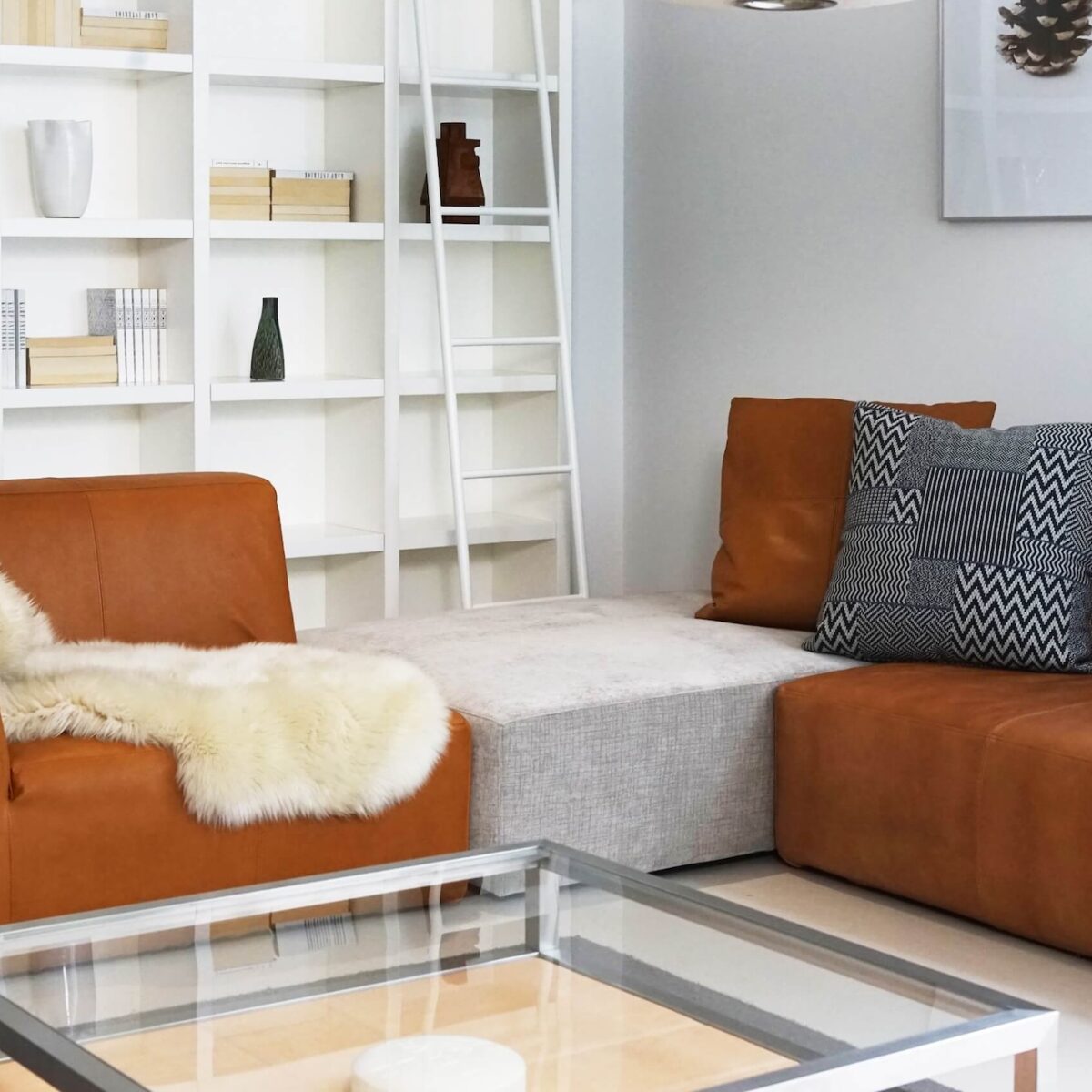 快適な暮らしを支える理想のソファ – karf CONTENTS